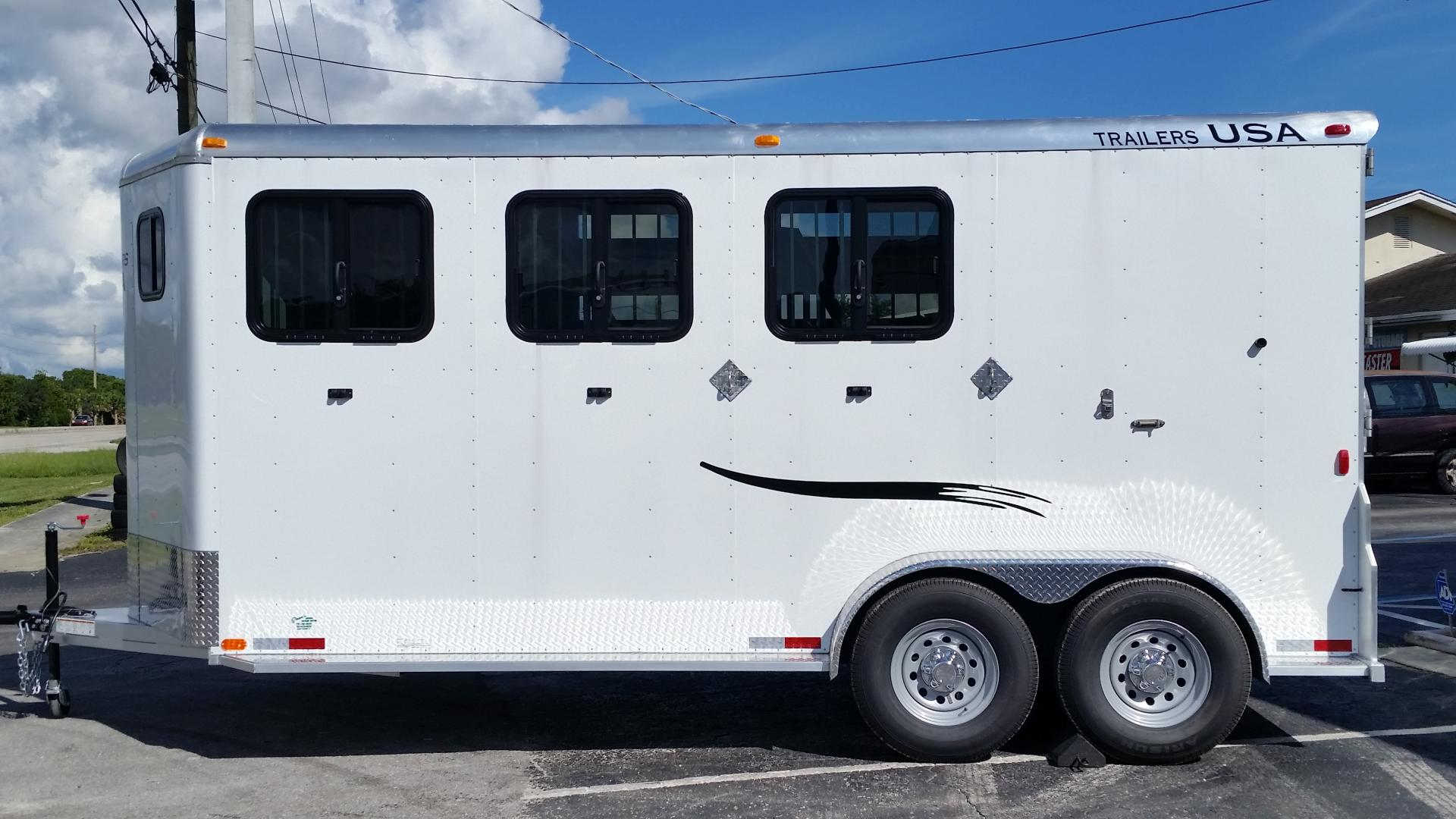2019 Trailers USA 3 Horse Minuteman